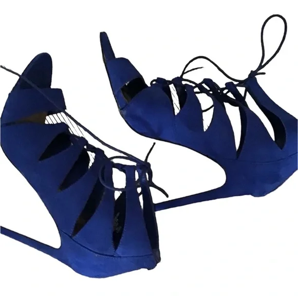 Madden girl cobalt blue, opened toed 4inch stiletto heels. Zipper in the back. - Picture 3 of 8